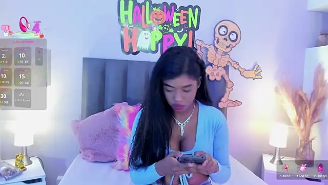 KendraChavez  online show from October 2025 09:02:01 PM