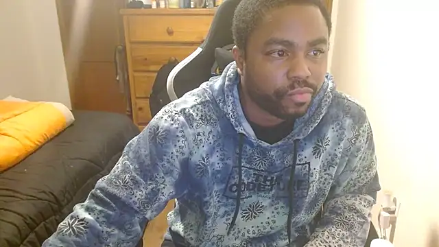 Snapshot of Breadwinnah chatting on November 2025 01:39:02 AM Breadwinnah online show from November 2025 01:39:02 AM