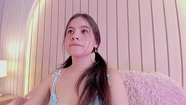 Snapshot of ameliiaa_smith chatting on September 2025 12:58:02 AM ameliiaa smith online show from September 2025 12:58:02 AM