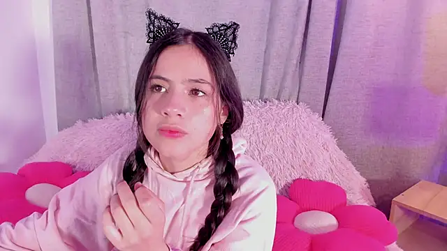 Snapshot of ameliiaa_smith chatting on January 2026 11:43:01 PM ameliiaa smith online show from January 2026 11:43:01 PM