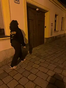 DreamThickCouple online show from April 2026 08:33:02 PM