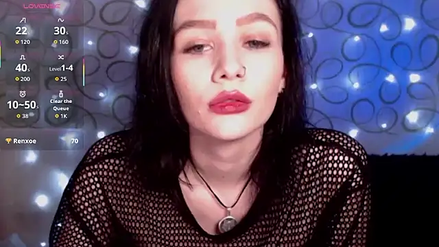 Snapshot of Steffy_Red_Candy chatting on February 2026 08:18:01 PM Steffy Red Candy online show from February 2026 08:18:01 PM