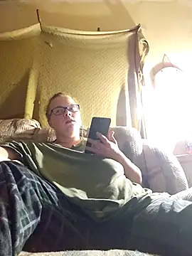 Snapshot of countrymomma chatting on September 2025 04:27:01 AM countrymomma online show from September 2025 04:27:01 AM