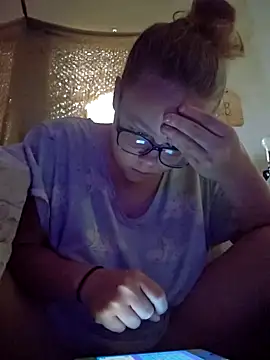 Snapshot of countrymomma chatting on October 2025 12:57:02 PM countrymomma online show from October 2025 12:57:02 PM