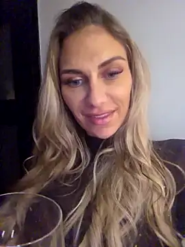 Melody1600 online show from December 2025 01:11:02 AM