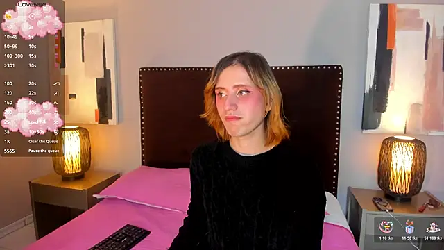 seraphine star online show from February 2026 03:02:01 AM