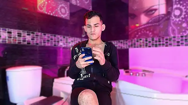 Snapshot of alessandro_musk chatting on January 2026 02:05:01 AM alessandro musk online show from January 2026 02:05:01 AM