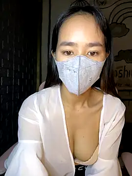 TiNa 04 online show from September 2025 01:22:01 AM