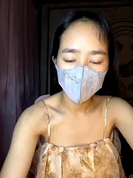 TiNa 04 online show from October 2025 09:56:01 PM