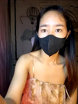 TiNa 04 online show from November 2025 12:02:01 AM