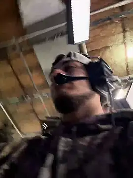 Snapshot of StrokingDaddy4 chatting on November 2025 11:32:02 AM StrokingDaddy4 online show from November 2025 11:32:02 AM