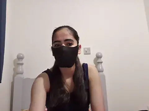 Snapshot of BobtailFormal chatting on December 2025 06:18:01 AM BobtailFormal online show from December 2025 06:18:01 AM