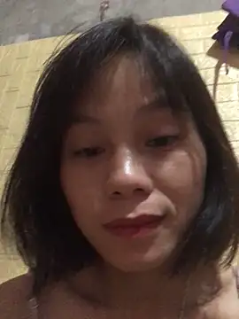 QuingLin online show from October 2025 03:18:01 PM