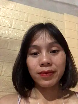 QuingLin online show from October 2025 05:04:02 PM