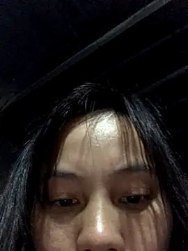 QuingLin online show from November 2025 10:52:01 PM