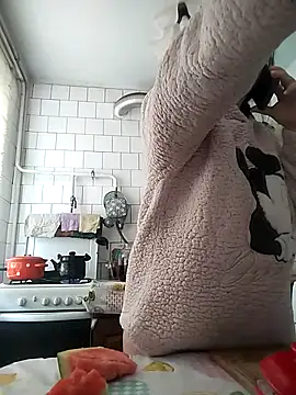 Snapshot of Funny_Karina chatting on October 2025 06:01:01 AM Funny Karina online show from October 2025 06:01:01 AM