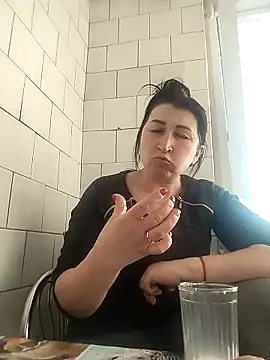 Snapshot of Funny_Karina chatting on March 2026 02:00:02 PM Funny Karina online show from March 2026 02:00:02 PM