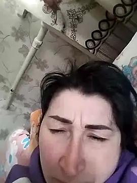 Snapshot of Funny_Karina chatting on April 2026 05:12:02 AM Funny Karina online show from April 2026 05:12:02 AM