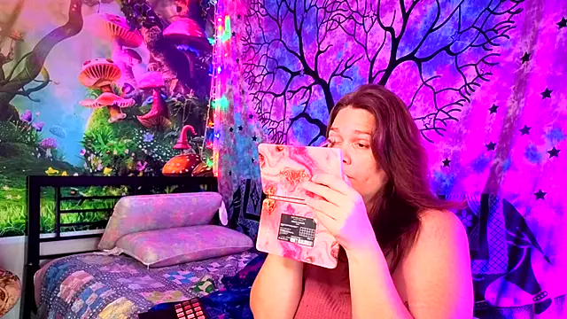 Princess  Kitty   online show from September 2025 01:22:01 PM