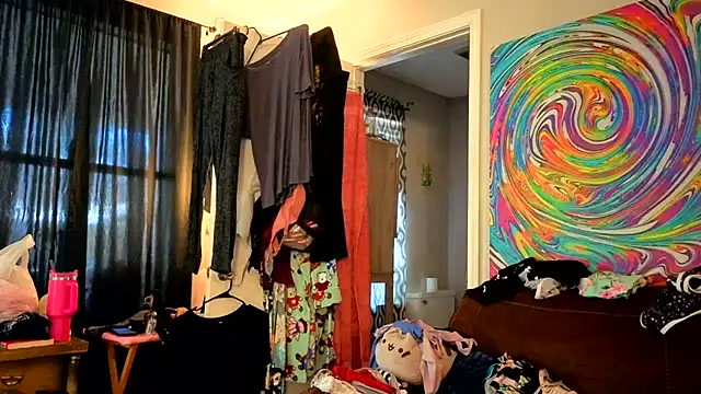 Princess  Kitty   online show from October 2025 04:38:02 PM