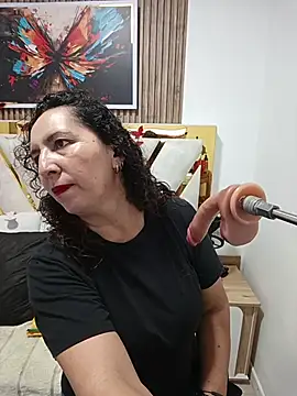 Luna Naughty1 online show from April 2026 07:27:01 PM