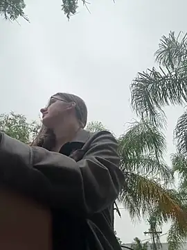 iron alina online show from March 2026 07:42:01 PM