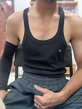 coupleyug online show from June 2026 10:07:01 AM