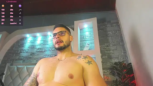 dominic de luca online show from October 2025 05:18:01 AM