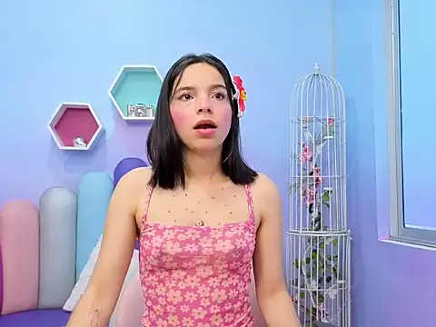 Issa Skinny  online show from September 2025 11:56:02 AM