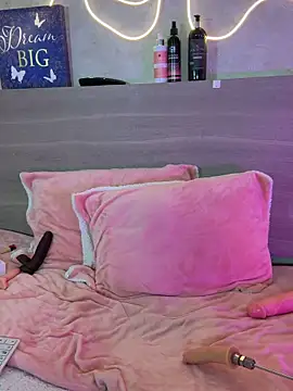 Tinny floor online show from June 2026 04:29:02 AM