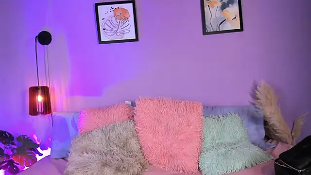 Snapshot of Matias_skinny chatting on April 2026 08:39:02 PM Matias skinny online show from April 2026 08:39:02 PM