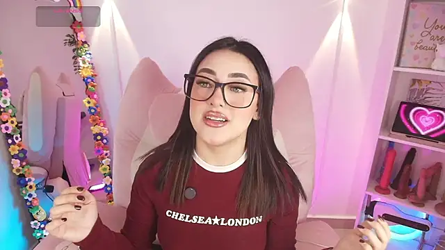 Snapshot of justonecute chatting on January 2026 12:04:01 AM justonecute online show from January 2026 12:04:01 AM