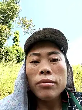 Snapshot of CoMay003 chatting on October 2025 06:34:01 AM CoMay003 online show from October 2025 06:34:01 AM