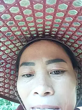 Snapshot of CoMay003 chatting on October 2025 01:49:02 AM CoMay003 online show from October 2025 01:49:02 AM