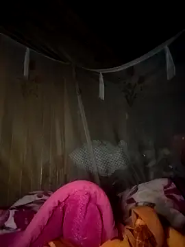 Snapshot of CoMay003 chatting on October 2025 09:37:01 PM CoMay003 online show from October 2025 09:37:01 PM