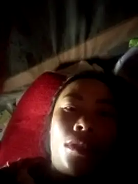 Snapshot of CoMay003 chatting on November 2025 02:01:02 AM CoMay003 online show from November 2025 02:01:02 AM