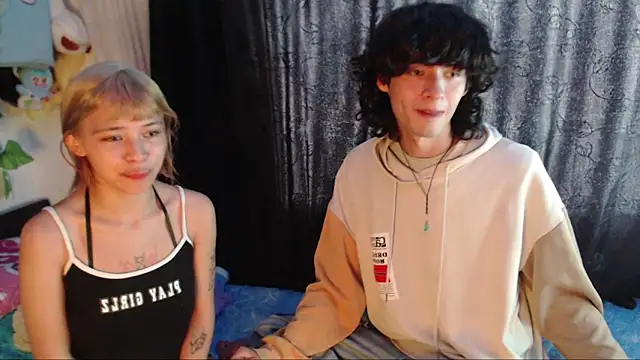 MixiPeach online show from May 2026 01:08:02 PM