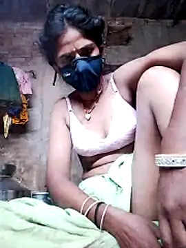 Snapshot of MISS-KAYA chatting on October 2025 05:47:01 PM MISS-KAYA online show from October 2025 05:47:01 PM