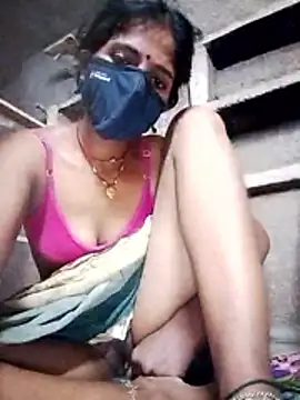 Snapshot of MISS-KAYA chatting on October 2025 04:30:02 PM MISS-KAYA online show from October 2025 04:30:02 PM