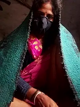 Snapshot of MISS-KAYA chatting on November 2025 10:37:01 PM MISS-KAYA online show from November 2025 10:37:01 PM