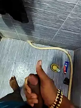 Snapshot of Kartik200798 chatting on October 2025 01:22:02 PM Kartik200798 online show from October 2025 01:22:02 PM