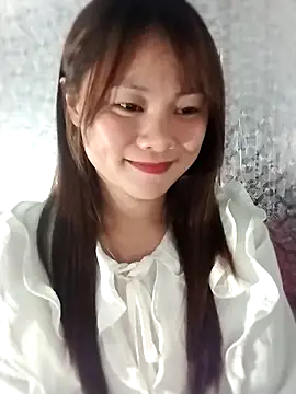 Snapshot of Sisi_dy01 chatting on April 2026 01:41:02 PM Sisi dy01 online show from April 2026 01:41:02 PM