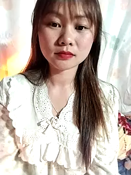Snapshot of Sisi_dy01 chatting on May 2026 02:33:01 PM Sisi dy01 online show from May 2026 02:33:01 PM