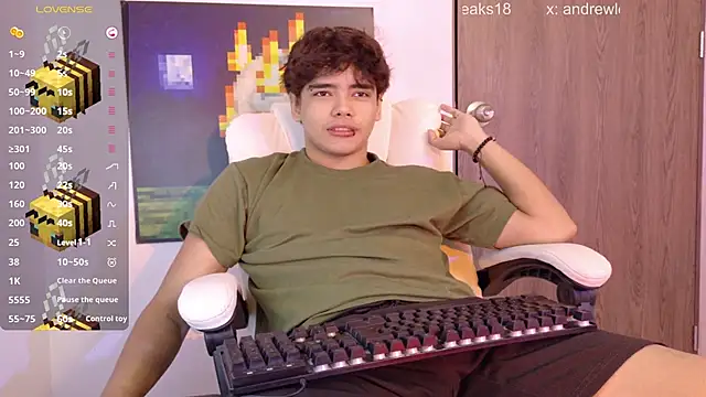 an drew18 online show from June 2026 03:40:02 PM