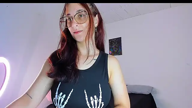 Laura Ivy online show from June 2026 02:39:01 PM