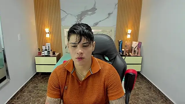 KAROLLJONES1 online show from October 2025 03:04:02 AM