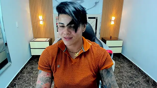 KAROLLJONES1 online show from May 2026 07:21:01 PM