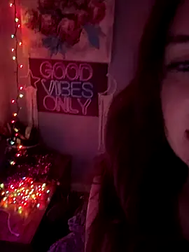 Snapshot of goddessmissmia chatting on January 2026 11:07:02 PM goddessmissmia online show from January 2026 11:07:02 PM