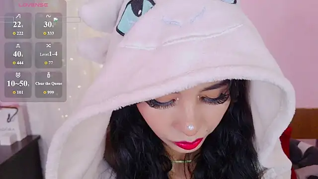 Snapshot of Miss_Charlottet chatting on April 2026 08:04:02 AM Miss Charlottet online show from April 2026 08:04:02 AM