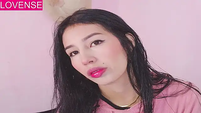 Snapshot of Miss_Charlottet chatting on May 2026 02:14:01 PM Miss Charlottet online show from May 2026 02:14:01 PM